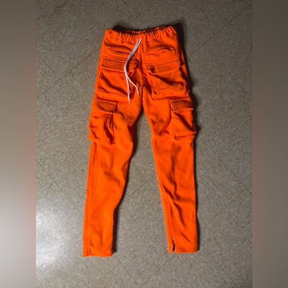 Hollywood Hunna Sweats - Picture 4 of 4